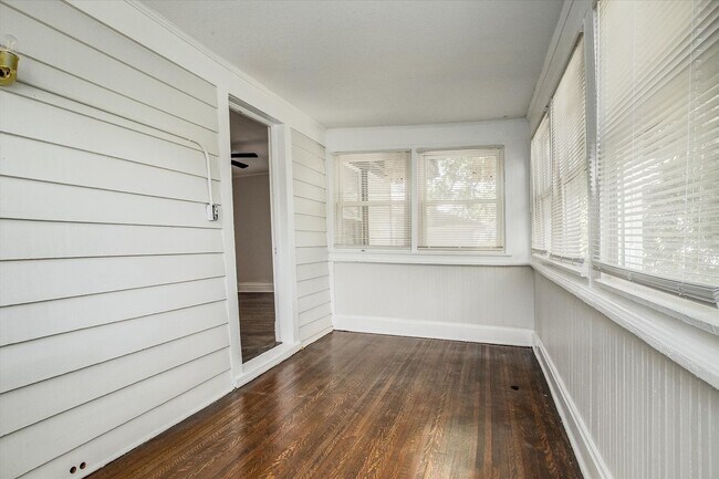 Building Photo - Move fast on this one. Apply within 24 hours of your showing and lock in $250 off your monthly re...