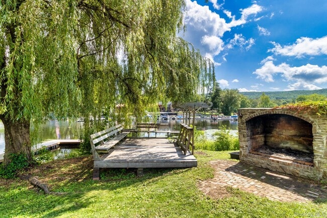 Building Photo - 154 Windermere Ave