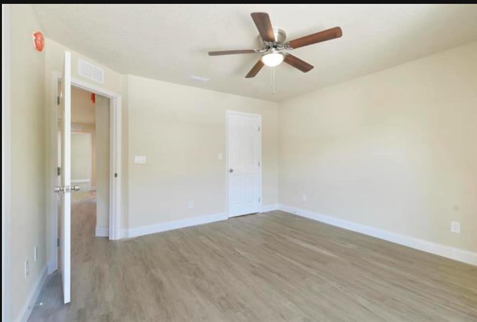 2nd Bedroom - 641 Cathedral Pl