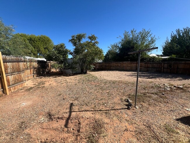 Building Photo - HOUSE - COTTONWOOD - VERDE VILLAGE