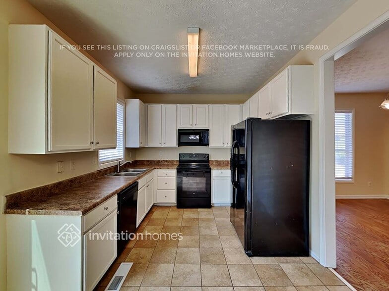 Building Photo - 104 Silver Mine Trail SE