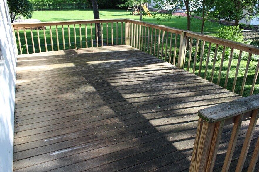 Back Patio - 2700 64th St
