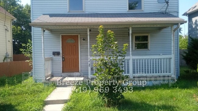 Building Photo - 1449 N Superior St
