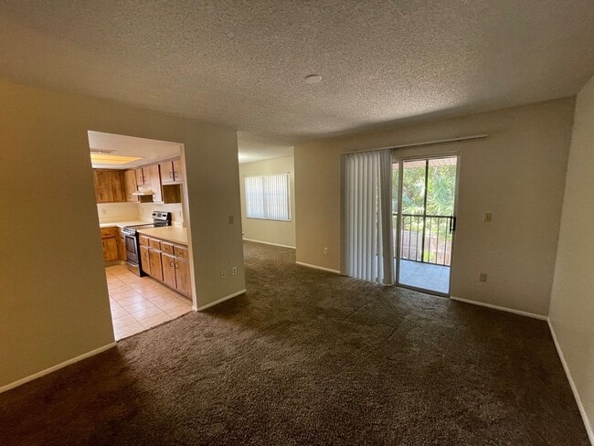 Building Photo - 2bed/2bath Condo For Rent in South Daytona...