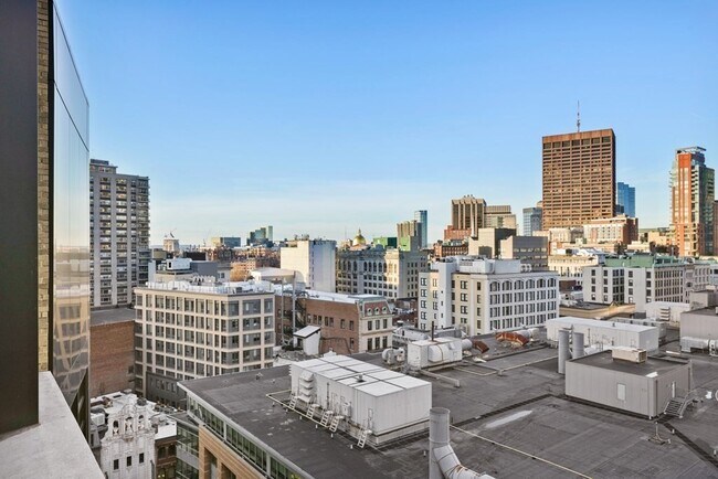 Building Photo - 580 Washington St