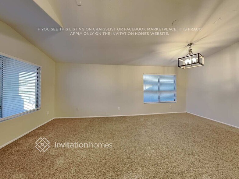 Building Photo - 29467 N Candlewood Dr