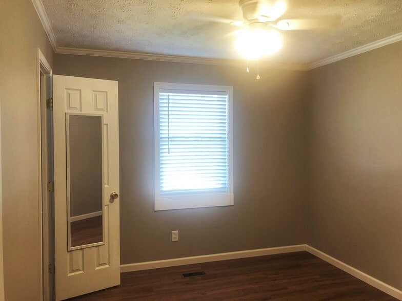 Bedroom 3 - 1808 Mikonda Dr