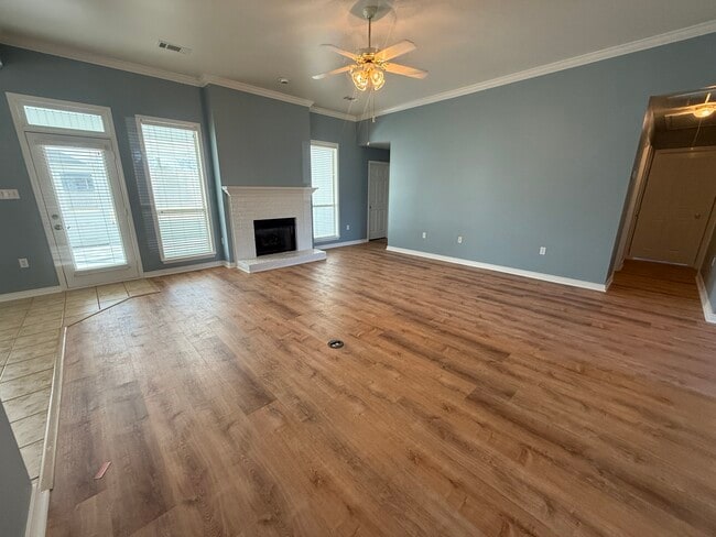 Building Photo - 41265 Schafer Dr