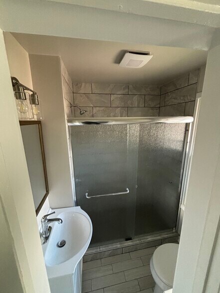 Bathroom - 438 S 1st St