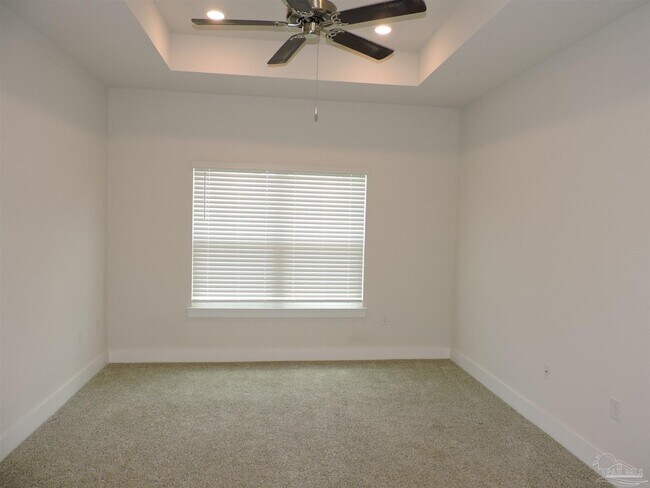 Building Photo - 5851 Sargassum Ln