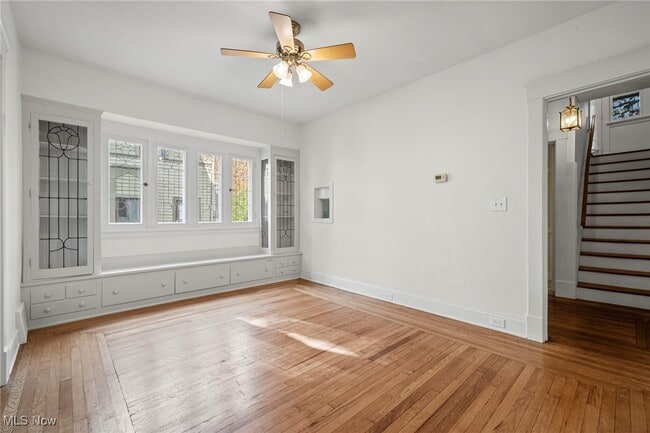 Building Photo - 1217 Belle Ave