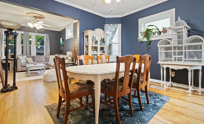 Building Photo - STUNNING Saint Paul Single Family Home - High End Upgrades Throughout