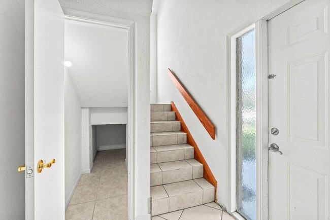 Building Photo - 9308 Ketay Cir