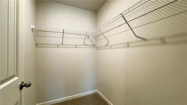 Building Photo - 56 Thompson Ridge Ln