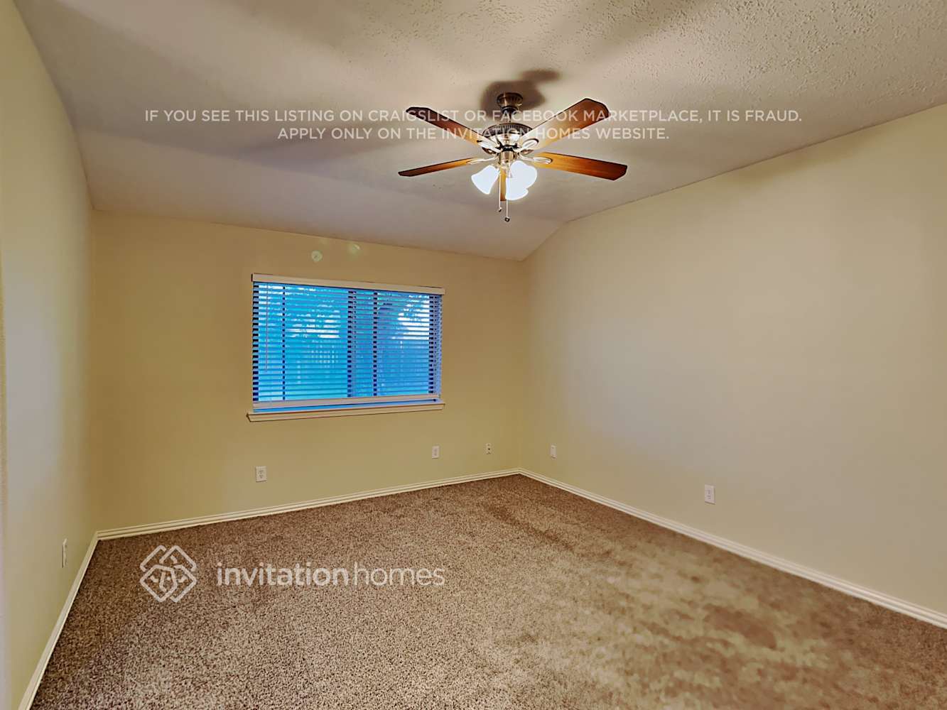 Building Photo - 10202 Staghill Dr