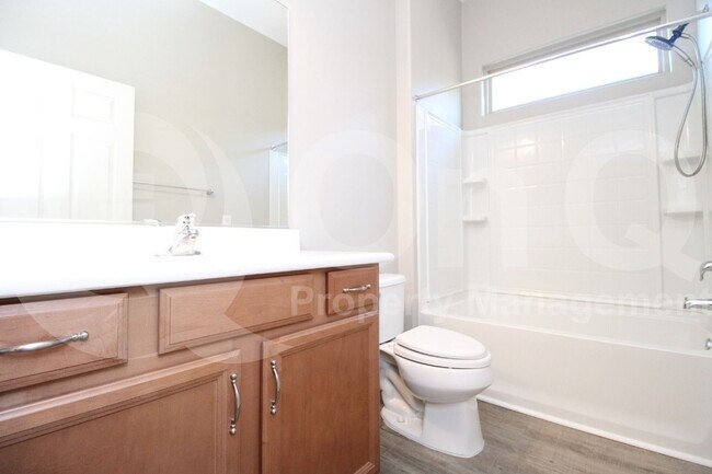Building Photo - 13030 N Spinystar Dr