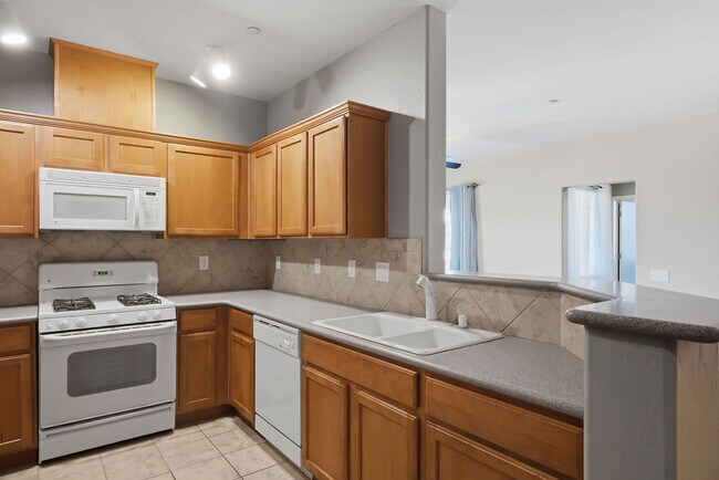 Building Photo - 6655 Flaminian Ln