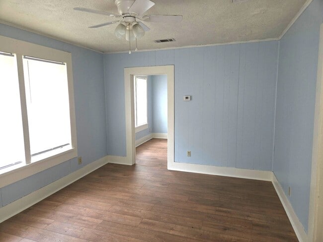 Building Photo - 2125 Ave A