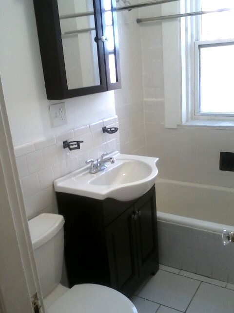 Building Photo - 1999 Commonwealth Ave