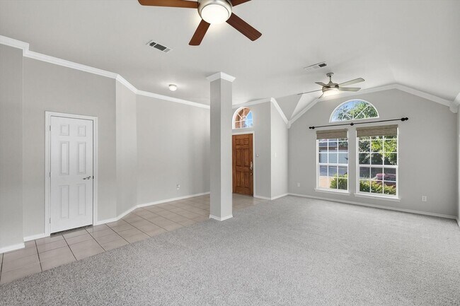 Building Photo - 4833 Heber Springs Trail