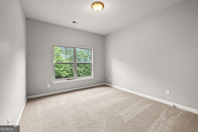Building Photo - 361 Granite Way