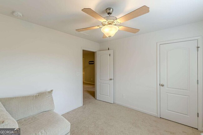 Building Photo - 5725 Radford Loop