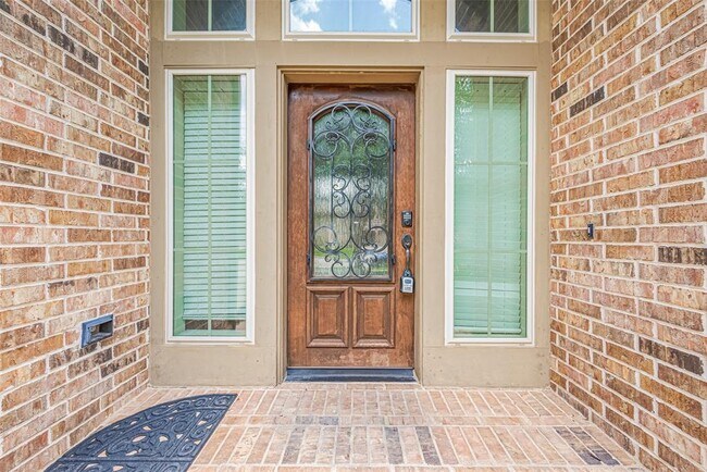 Building Photo - 27906 Colonial Point Dr