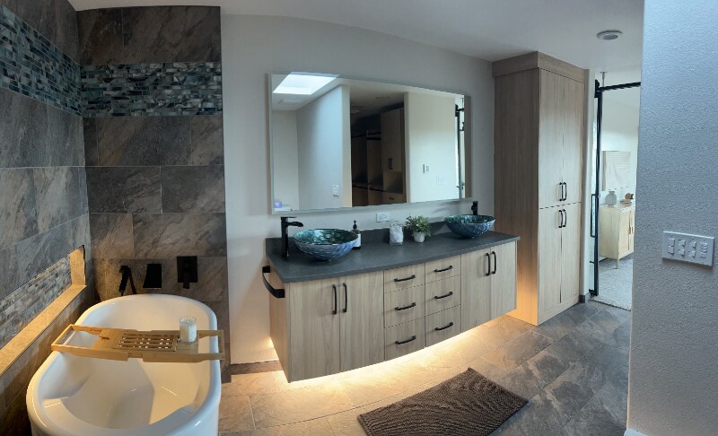 Building Photo - 7920 E Greenland Rd