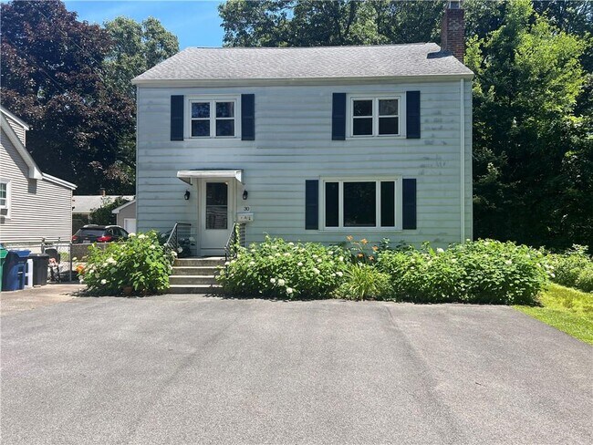 Primary Photo - 30 Garden St