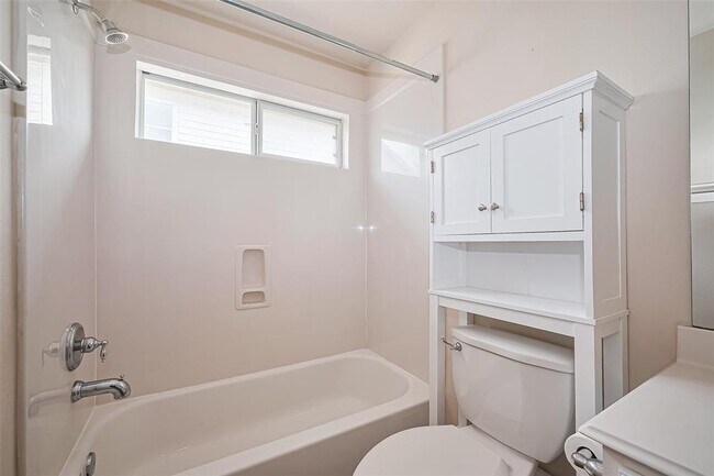 Building Photo - 4627 Adobe Pines Ln