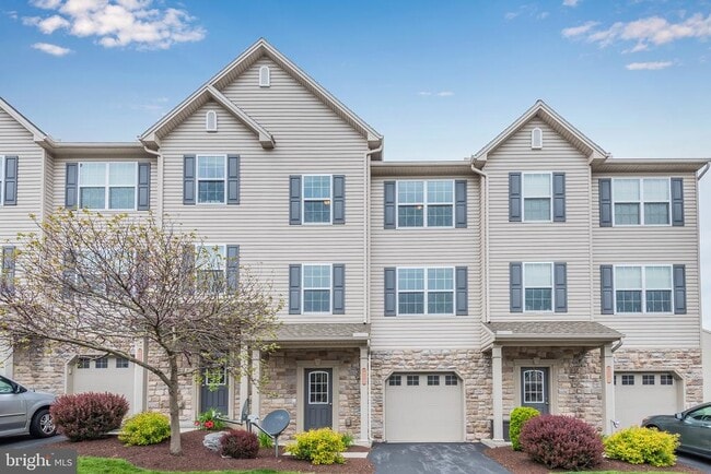 Building Photo - 6203 Galleon Drive