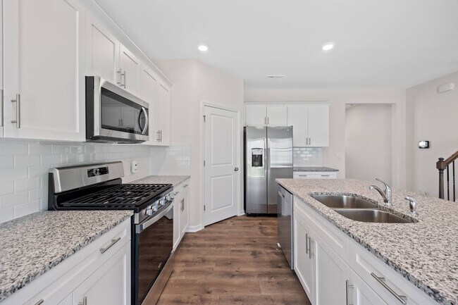 Building Photo - Brand New Construction FIVE Bedrooms!