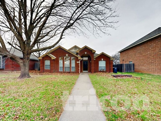 Building Photo - 7321 Indiana Ave