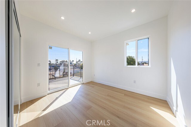 Building Photo - 2426 S West View St