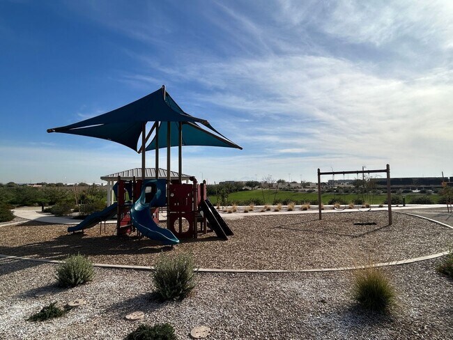 Building Photo - 17709 W Turquoise Ave