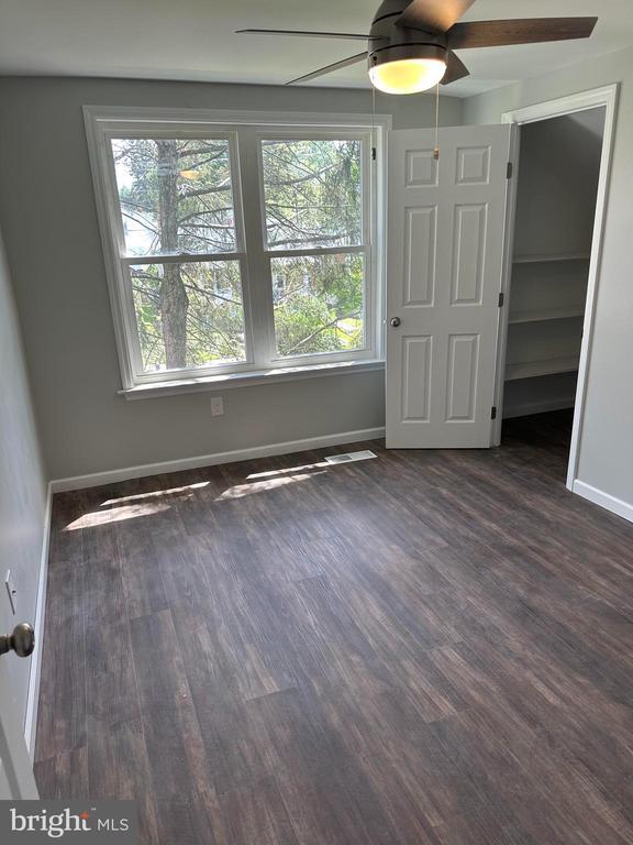 Building Photo - 2102 Reading Ave