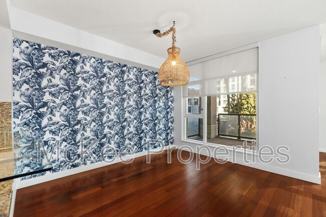 Building Photo - 1199 Pacific Hwy