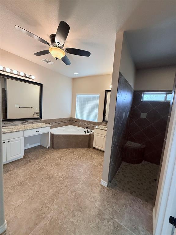 Building Photo - 300 Western Sky Trail