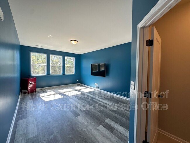 Building Photo - 9209 Colin Crossing Ct