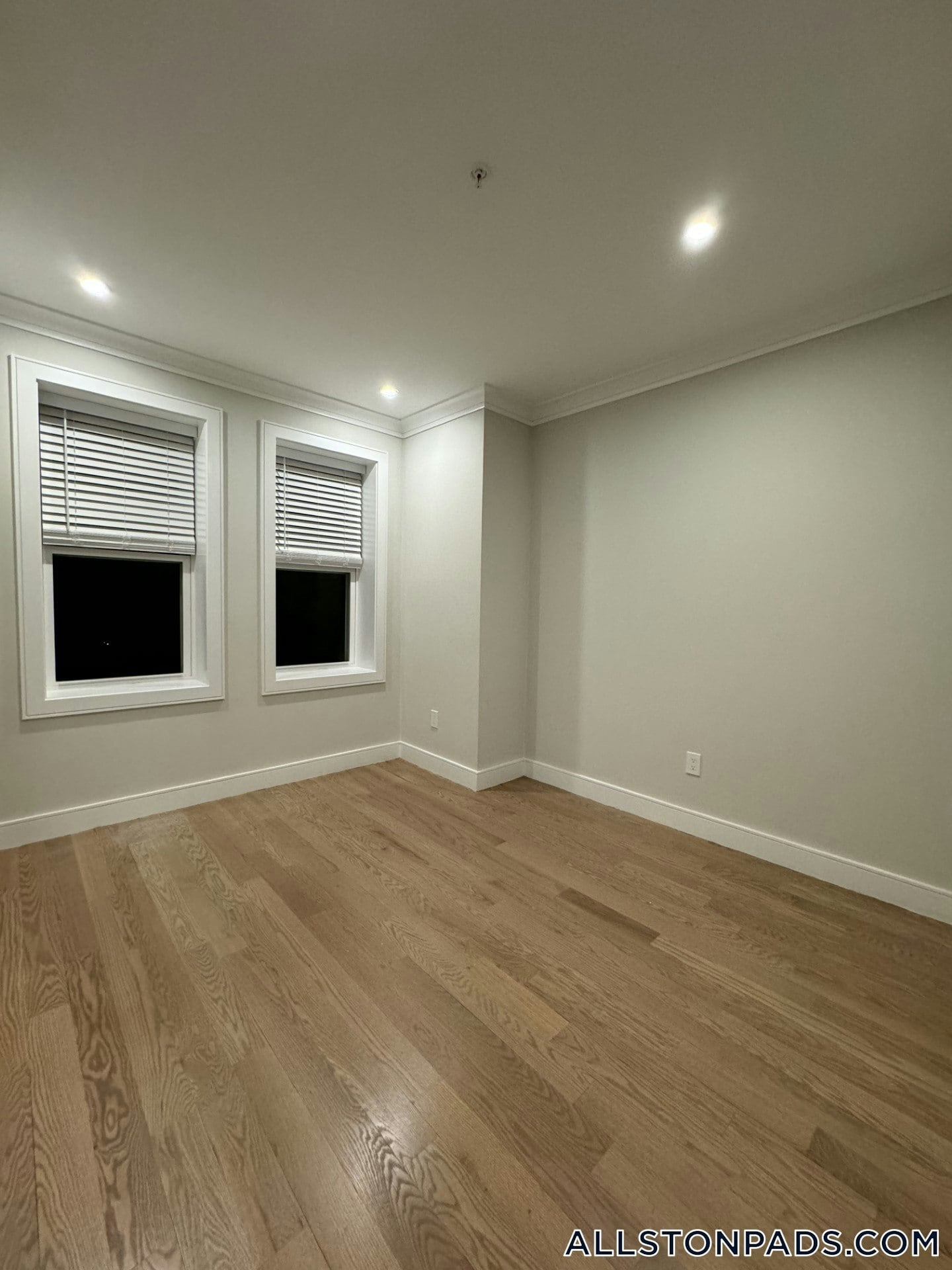 Building Photo - 161 Allston St