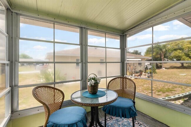 Building Photo - 706 W Brockton Pl