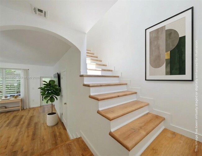 Building Photo - 2976 Bird Ave