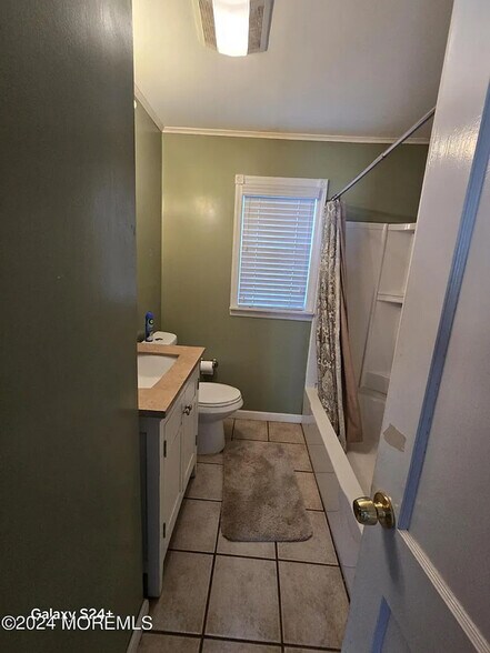 Building Photo - 16 Oak Ridge Pkwy