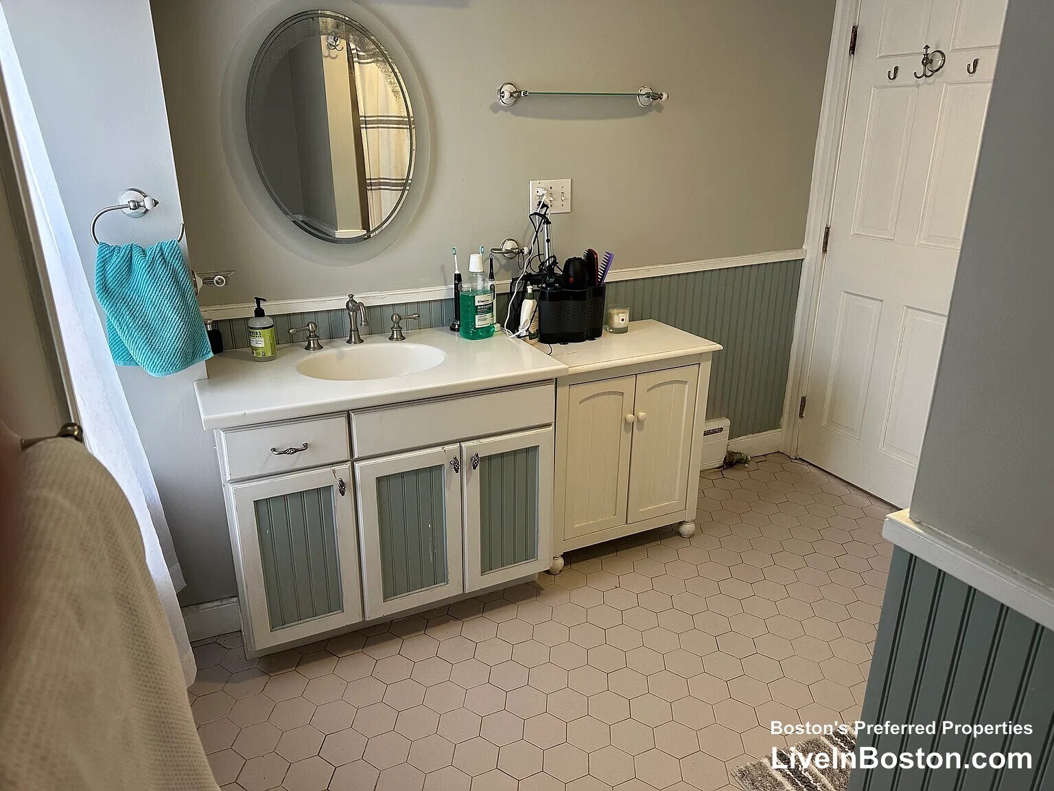 Building Photo - 331 Faneuil St