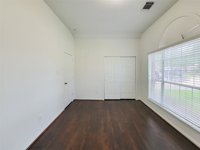Building Photo - 15311 Streetcar Ct