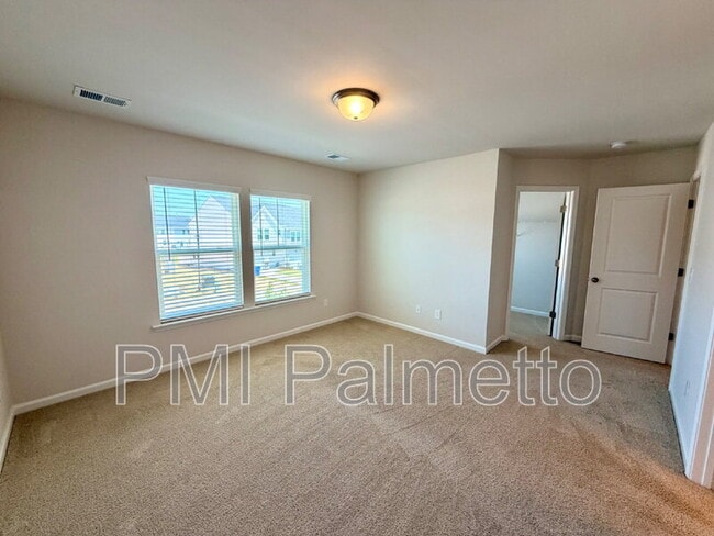 Building Photo - 1074 Cornelia St