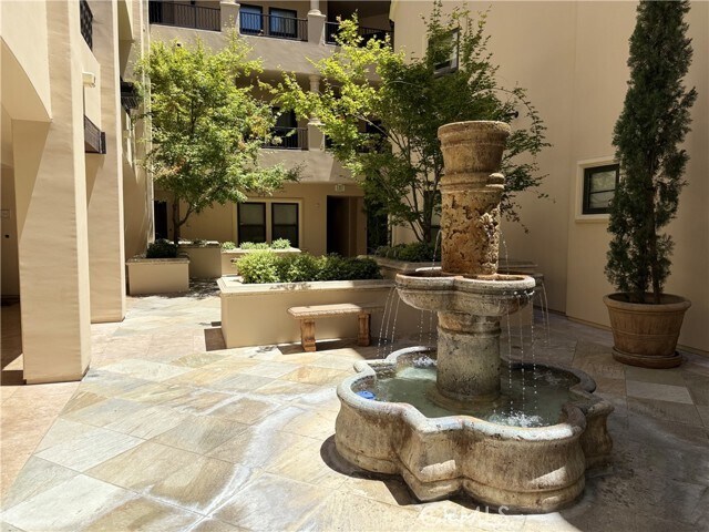 Building Photo - 12045 Hoffman St