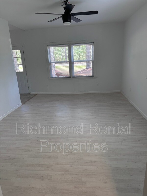 Building Photo - 13389 Mountain Rd