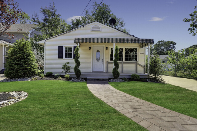 Primary Photo - 2908 Alfaretta Pl