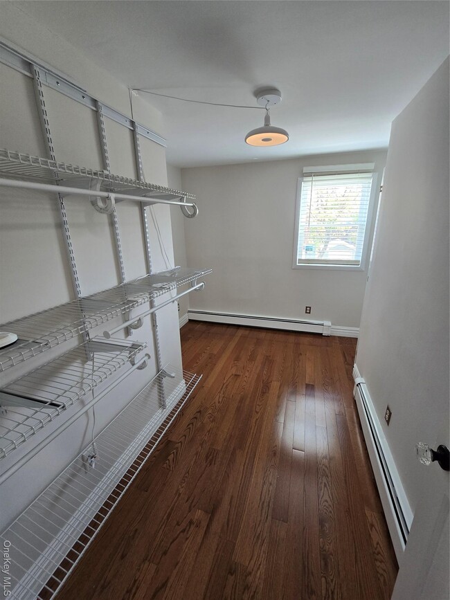 Building Photo - 492A Cornell Ave